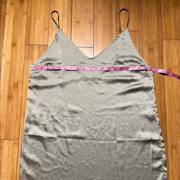 Carli Bybel x Missguided Slip Dress Size 10 - Picture 11 of 15